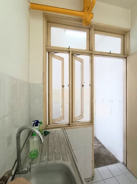 Pangsapuri untuk Dijual di Kiambang Apartment - Chin Chee Meng - PropertyGuru.com.my