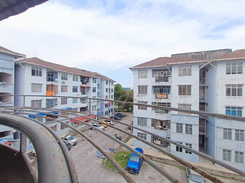 Pangsapuri untuk Dijual di Kiambang Apartment - Chin Chee Meng - PropertyGuru.com.my