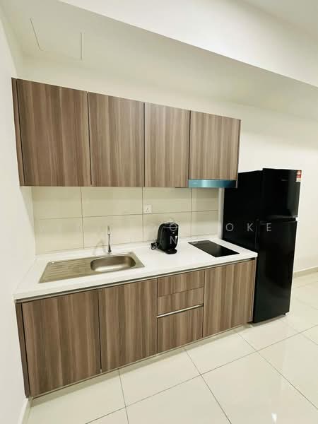 Service Residence for Rent at Stanford Suites @ EduSentral - Veni Foo Yoke Fuang - Kitchen - PropertyGuru.com.my