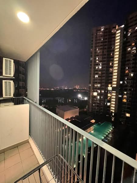 Servis Apartment untuk Disewa di Cerrado Residence @ Southville City - Kah Hin Lee - Balcony - PropertyGuru.com.my