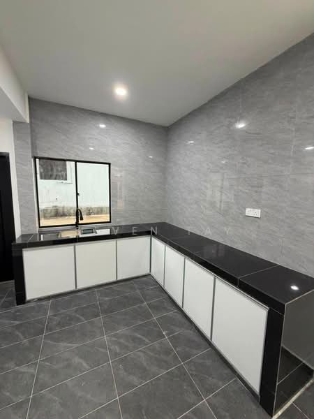Rumah Teres 1 Tingkat untuk Dijual di Taman Universiti (Skudai) - Seven Tay - PropertyGuru.com.my