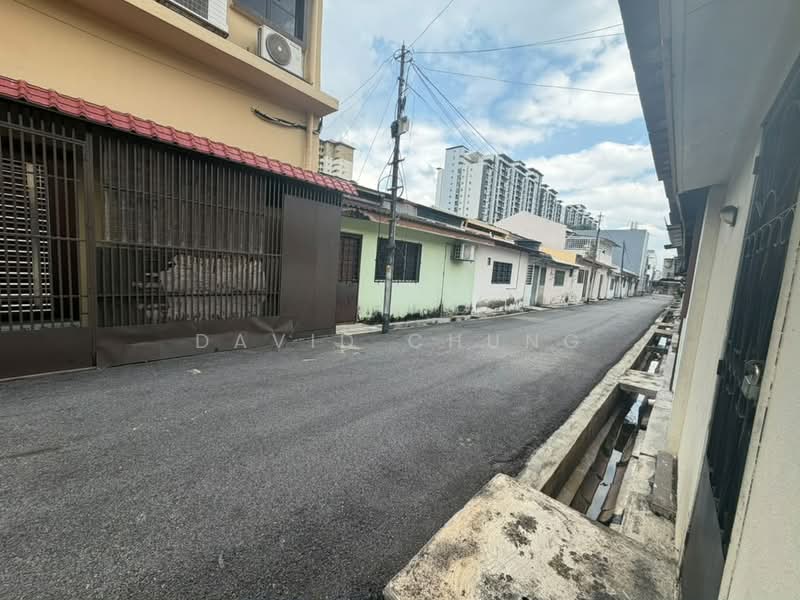 Rumah Teres 1 Tingkat untuk Dijual di Kepong Baru (Kepong) - David Chung - Exterior - PropertyGuru.com.my