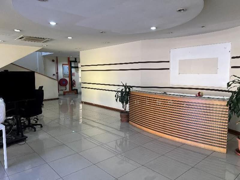 Warehouse for Rent in Kota Damansara (Selangor) - Jayden Heng - Lobby - PropertyGuru.com.my