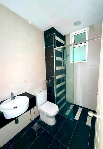 Apartment for Rent at Central Residence @ Sungai Besi - David Lao - Bathroom - PropertyGuru.com.my