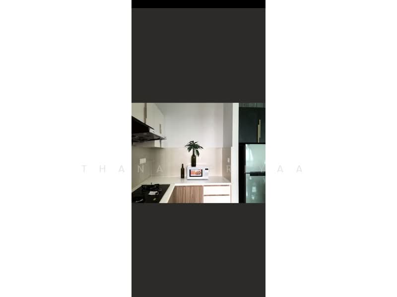 Kondominium untuk Dijual di LaCosta @ Sunway South Quay - Thanap Priyaa - Kitchen - PropertyGuru.com.my