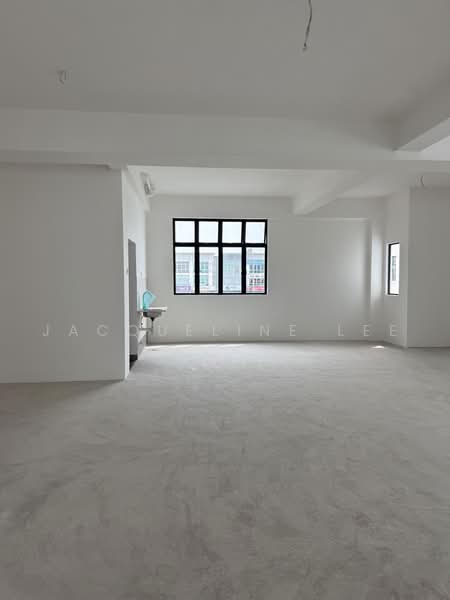 Shop / Office for Sale in Bandar Baru Permas Jaya (Permas Jaya) - Jacqueline Lee - PropertyGuru.com.my