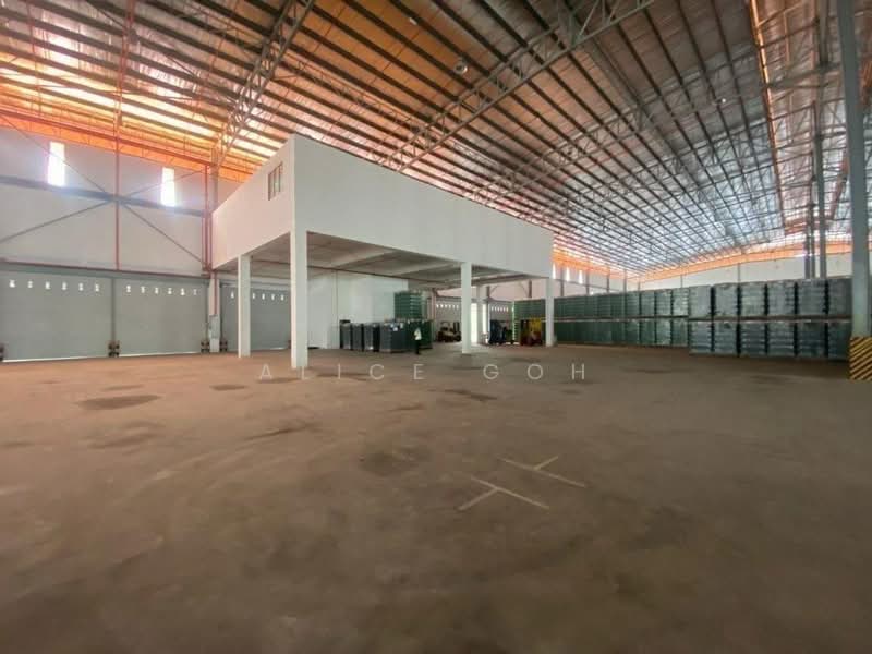 Detached Factory for Rent in Kawasan Perindustrian Tanjung Langsat (Pasir Gudang) - Alice Goh - Interior - PropertyGuru.com.my