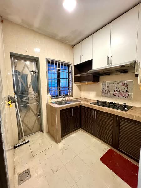 Rumah Teres 1 Tingkat untuk Dijual di Permas Jaya (Johor) - Sam Chai - Kitchen - PropertyGuru.com.my
