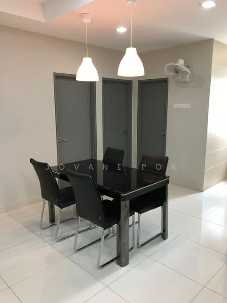 Apartment for Rent at Central Residence @ Sungai Besi - Jovane Por - Dining Room - PropertyGuru.com.my