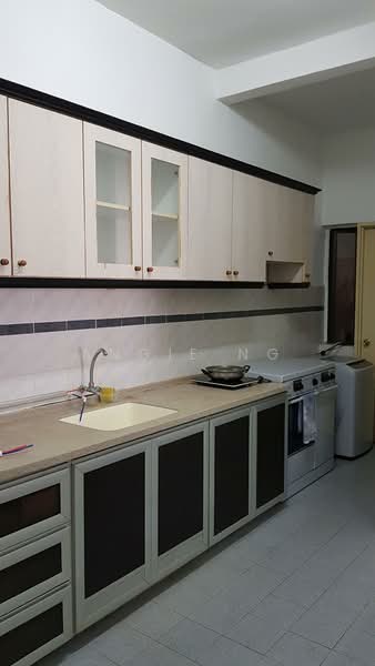 Condominium for Sale at Straits Court - Angie Ng - Kitchen - PropertyGuru.com.my
