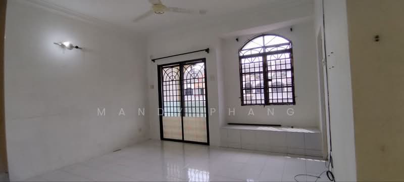 Rumah Teres 2 Tingkat untuk Disewa di Tambun (Perak) - Mandy Phang - Living Room - PropertyGuru.com.my
