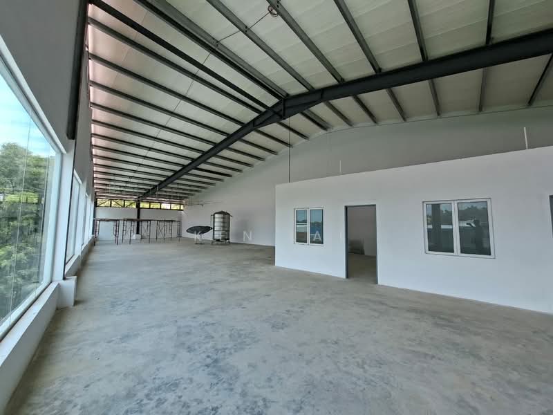 Factory for Rent in Rawang (Selangor) - Ken Lai - Interior - PropertyGuru.com.my