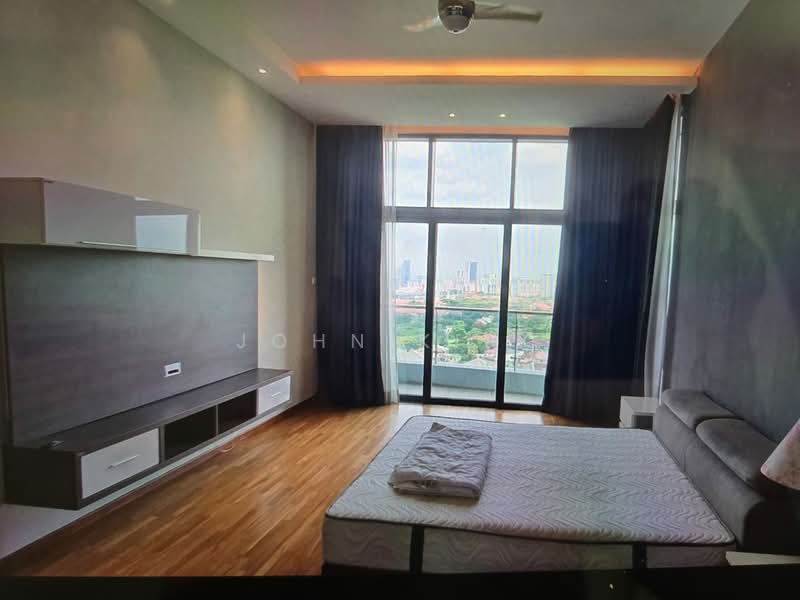Kondominium untuk Disewa di Tropicana Grande - John King - Bedroom - PropertyGuru.com.my