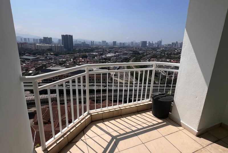 Kondominium untuk Dijual di Kepong Sentral Condominium - JC Tay - Balcony - PropertyGuru.com.my