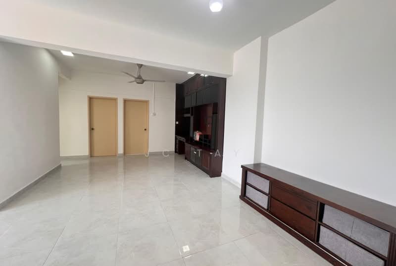Kondominium untuk Dijual di Kepong Sentral Condominium - JC Tay - Living Room - PropertyGuru.com.my