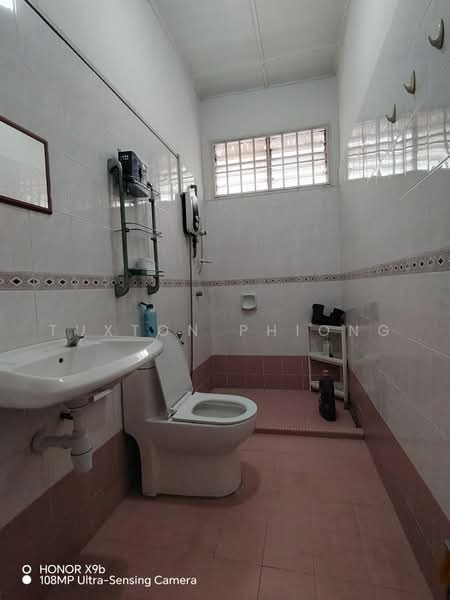 Rumah Teres 2 Tingkat untuk Disewa di Bukit Indah (Iskandar Puteri (Nusajaya)) - Tuxton Phiong - Bathroom - PropertyGuru.com.my