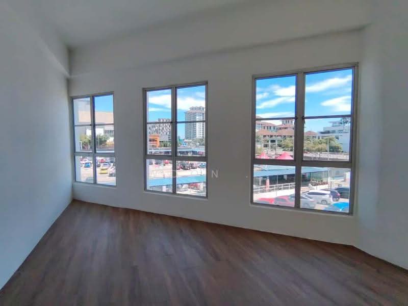 Shop / Office for Rent in Plaza Mahkota (Melaka) - Woon . - Interior - PropertyGuru.com.my