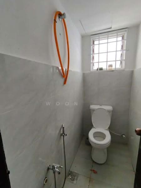Shop / Office for Rent in Plaza Mahkota (Melaka) - Woon . - Bathroom - PropertyGuru.com.my