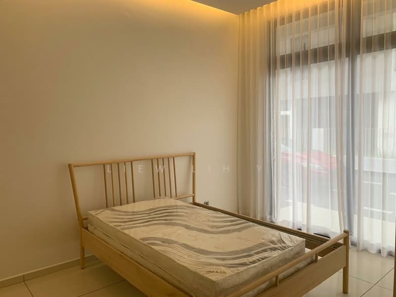 Rumah Banglo untuk Disewa di Iskandar Puteri (Nusajaya) (Johor) - Lihyi Liew - Bedroom - PropertyGuru.com.my