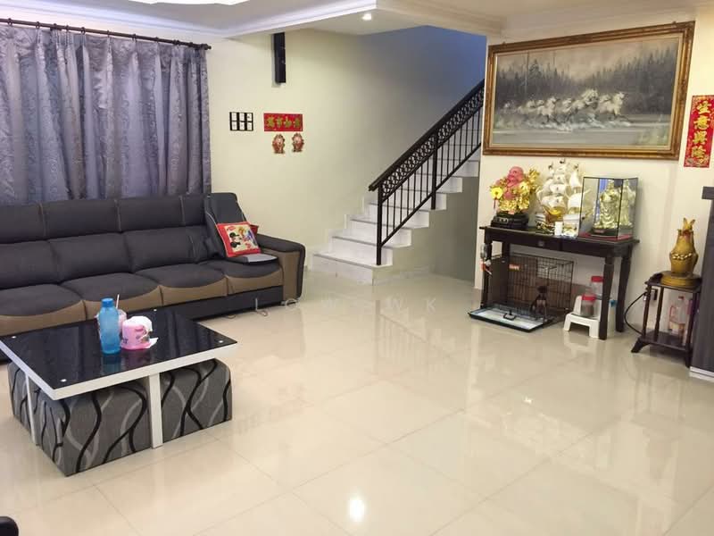 2-storey Terraced House for Sale in Bandar Baru Sri Petaling (Sri Petaling) - LOW WK - Living Room - PropertyGuru.com.my