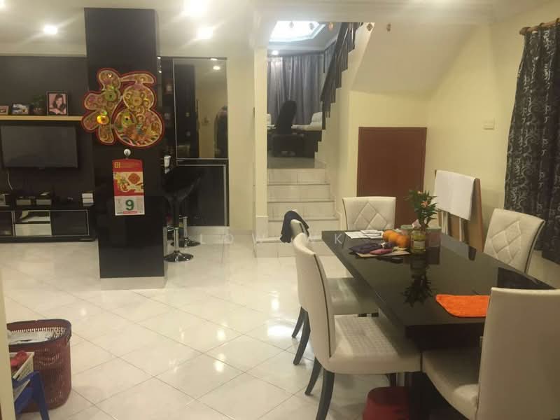 2-storey Terraced House for Sale in Bandar Baru Sri Petaling (Sri Petaling) - LOW WK - Living Room - PropertyGuru.com.my