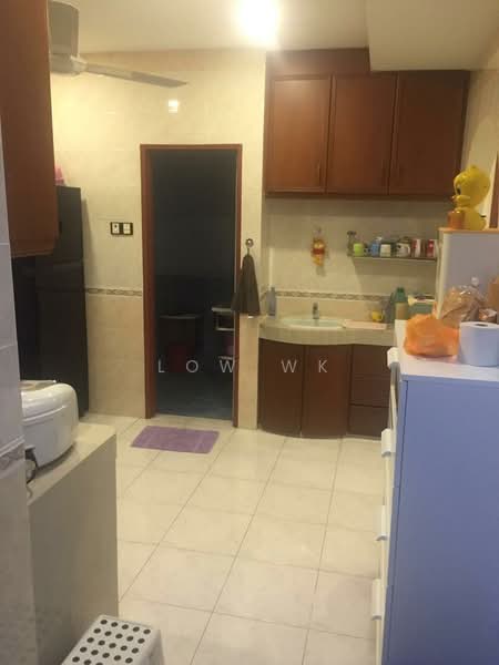 2-storey Terraced House for Sale in Bandar Baru Sri Petaling (Sri Petaling) - LOW WK - Kitchen - PropertyGuru.com.my