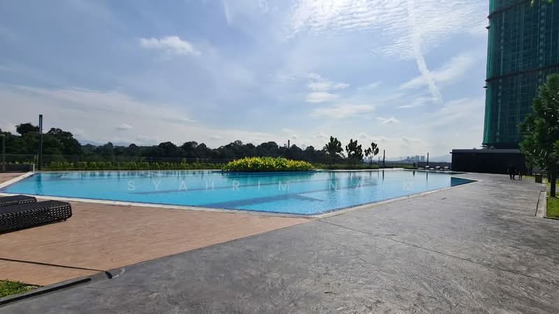 Servis Apartment untuk Dijual di Sensory Residence @ Southville City - Syahrim Naim - Pool - PropertyGuru.com.my