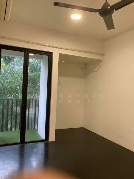 Kondominium untuk Dijual di 20trees - Nurulbahtiah Mahmud - Balcony - PropertyGuru.com.my