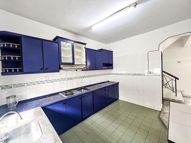 2-storey Terraced House for Sale in Taman Bukit Angsana (Cheras) - Luqman Ramli - Kitchen - PropertyGuru.com.my