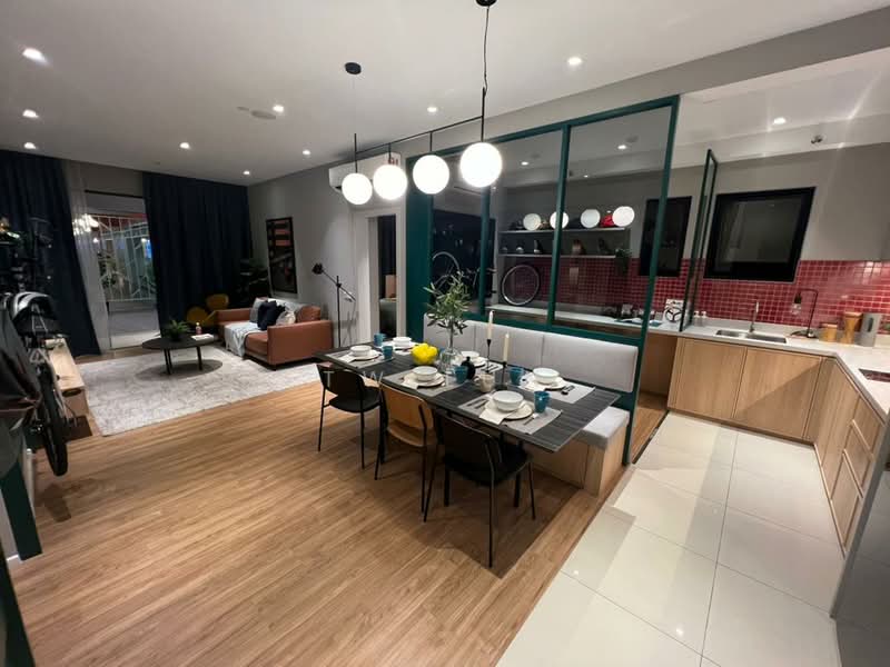 Servis Apartment untuk Dijual di The Connaught One - Tw Lun - Living Room - PropertyGuru.com.my