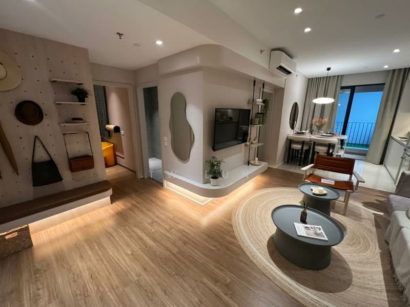 Servis Apartment untuk Dijual di The Connaught One - Tw Lun - Living Room - PropertyGuru.com.my