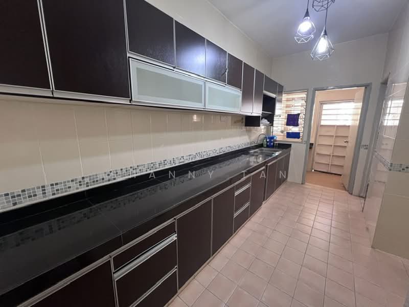 Rumah Teres untuk Dijual di Sungai Long (Bandar Sungai Long) - Shanny Tan - Kitchen - PropertyGuru.com.my