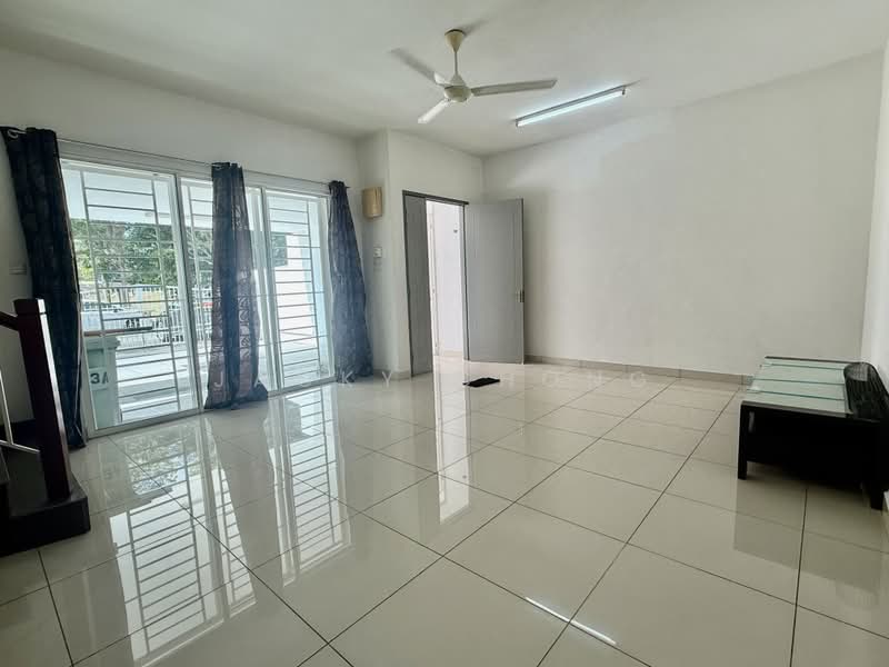 Rumah Teres 2-Tingkat untuk Dijual di Taman Tiara East (Semenyih) - JACKY CHONG - PropertyGuru.com.my