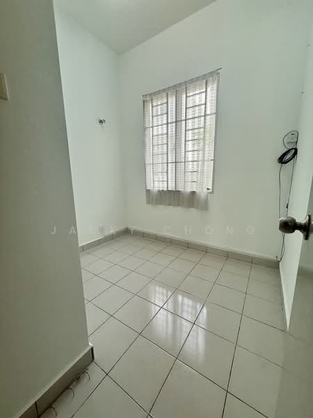 Rumah Teres 2-Tingkat untuk Dijual di Taman Tiara East (Semenyih) - JACKY CHONG - PropertyGuru.com.my