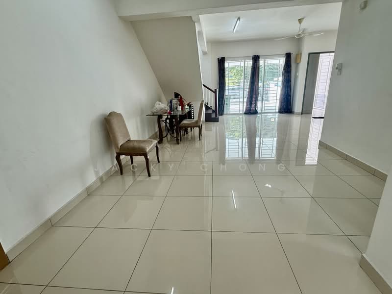 Rumah Teres 2-Tingkat untuk Dijual di Taman Tiara East (Semenyih) - JACKY CHONG - PropertyGuru.com.my