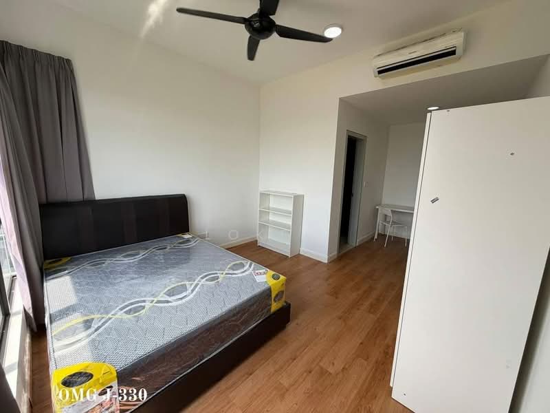 Servis Apartment untuk Dijual di Utropolis Suites 2 - Loke . - Bedroom - PropertyGuru.com.my