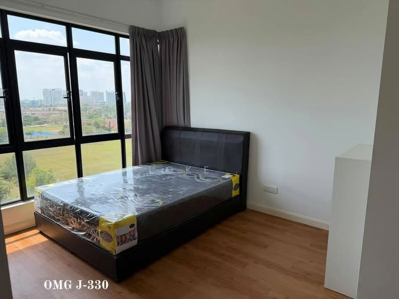 Servis Apartment untuk Dijual di Utropolis Suites 2 - Loke . - Bedroom - PropertyGuru.com.my