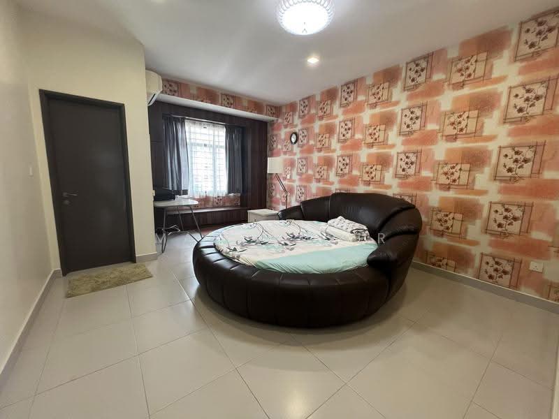 Rumah Teres 2-Tingkat untuk Dijual di Kinrara Residence (Puchong) - Mak Oliver - Bedroom - PropertyGuru.com.my