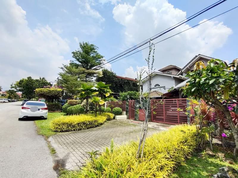 Rumah Banglo untuk Dijual di SS12 (Subang Jaya) - Norafian SMH - Exterior - PropertyGuru.com.my