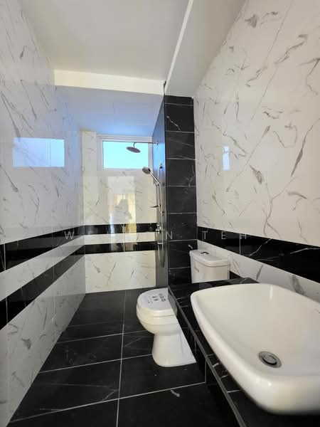 Condominium for Sale at QuayWest Residence - Welson Teh - Bathroom - PropertyGuru.com.my