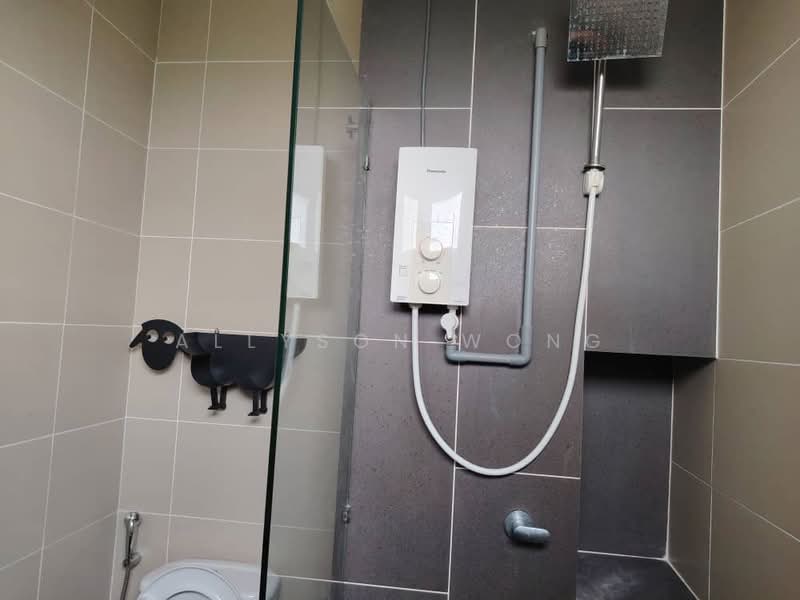 Service Residence for Rent at Zentro Residences Serviced Apartment - Allyson Wong - Bathroom - PropertyGuru.com.my