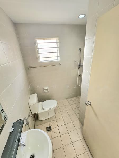 2-storey Terraced House for Sale in Sunway Kayangan (Shah Alam) - Ridhwan Rahman - PropertyGuru.com.my