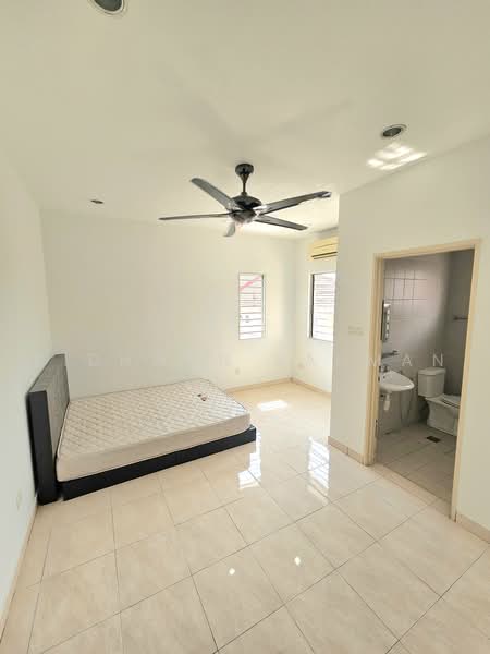 2-storey Terraced House for Sale in Sunway Kayangan (Shah Alam) - Ridhwan Rahman - PropertyGuru.com.my