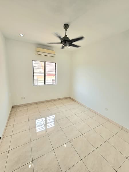 2-storey Terraced House for Sale in Sunway Kayangan (Shah Alam) - Ridhwan Rahman - PropertyGuru.com.my