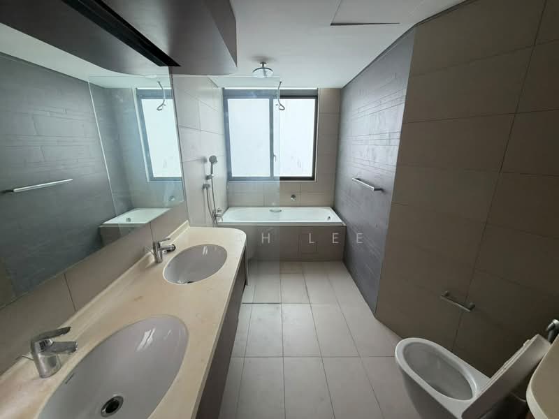 Servis Apartment untuk Dijual di Aragreens - Noah Lee - Bathroom - PropertyGuru.com.my
