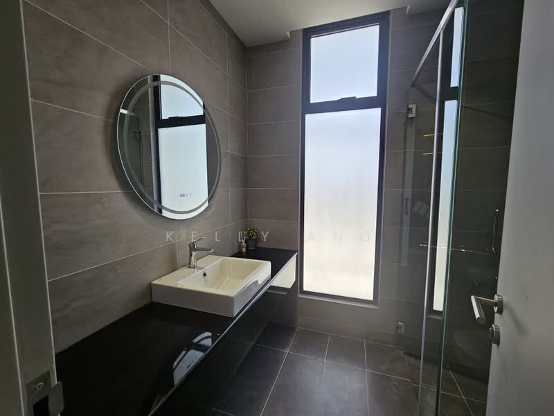 Semi-Detached House for Sale in Bandar Bukit Puchong (Puchong) - Kelly Ang - Bathroom - PropertyGuru.com.my