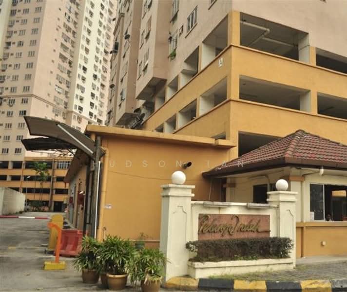 Kondominium untuk Dijual di Pelangi Indah Condominium - Hudson Tan - Exterior - PropertyGuru.com.my
