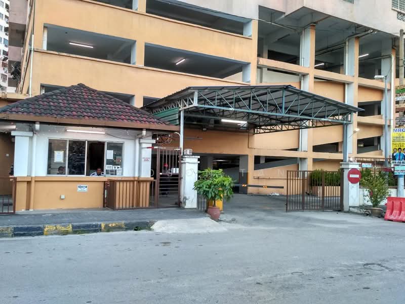 Kondominium untuk Dijual di Pelangi Indah Condominium - Hudson Tan - Exterior - PropertyGuru.com.my