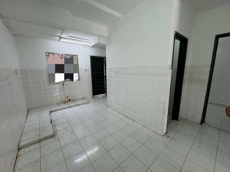 Rumah Teres 2 Tingkat untuk Dijual di Taman Mastiara (Jalan Ipoh) - Jasmine Ong - Kitchen - PropertyGuru.com.my