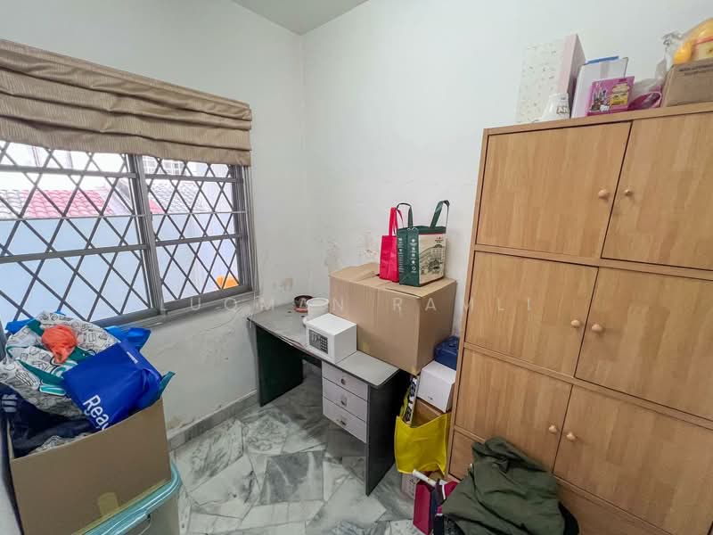 2-storey Terraced House for Sale in Taman Seri Bahagia (Cheras) - Luqman Ramli - Study - PropertyGuru.com.my